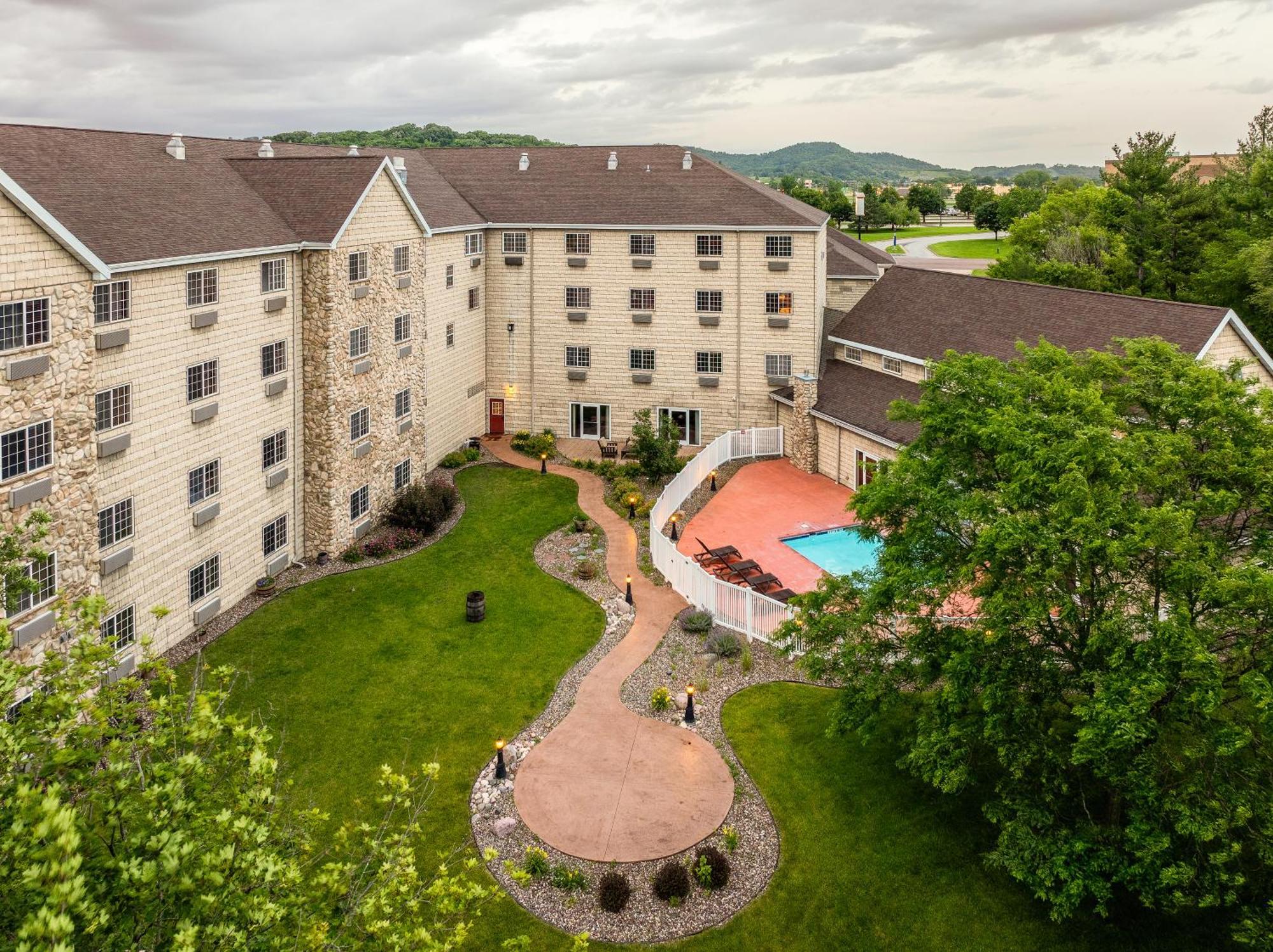 Stoney Creek Hotel La Crosse - Onalaska Extérieur photo