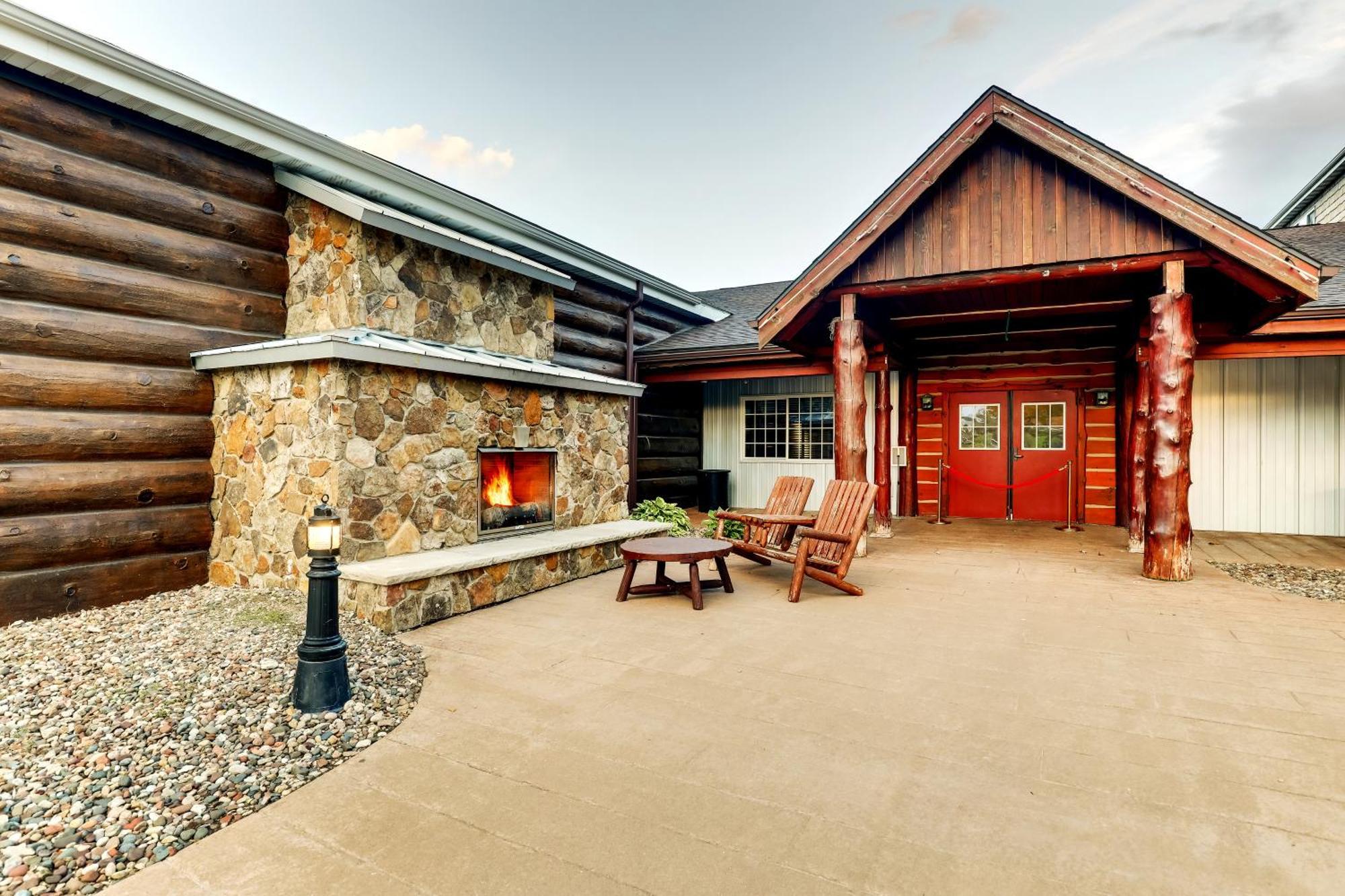Stoney Creek Hotel La Crosse - Onalaska Extérieur photo